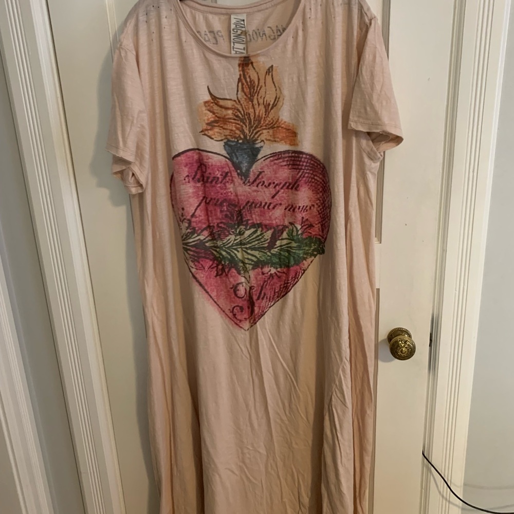 Brand new magnolia pearl T-shirt dress